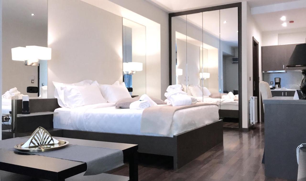 Athens Luxury Suites Extérieur photo